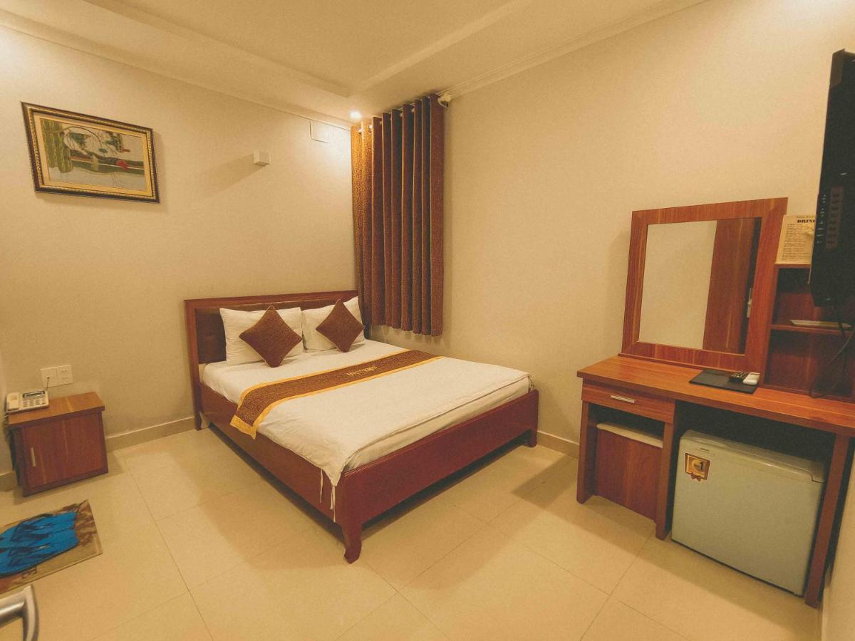 Hotel Huong Mai Ga Sai Gon Ho-Chi-Minh-Stadt Exterior foto